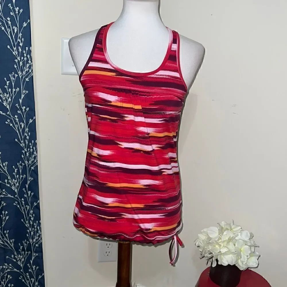 Athleta Airbrush Printed Tinker Tank Top Racerback Red Purple Orange Sz S Small